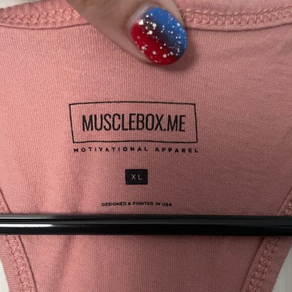 Musclebox “Babe” motivational Tank - Picture 3 of 3